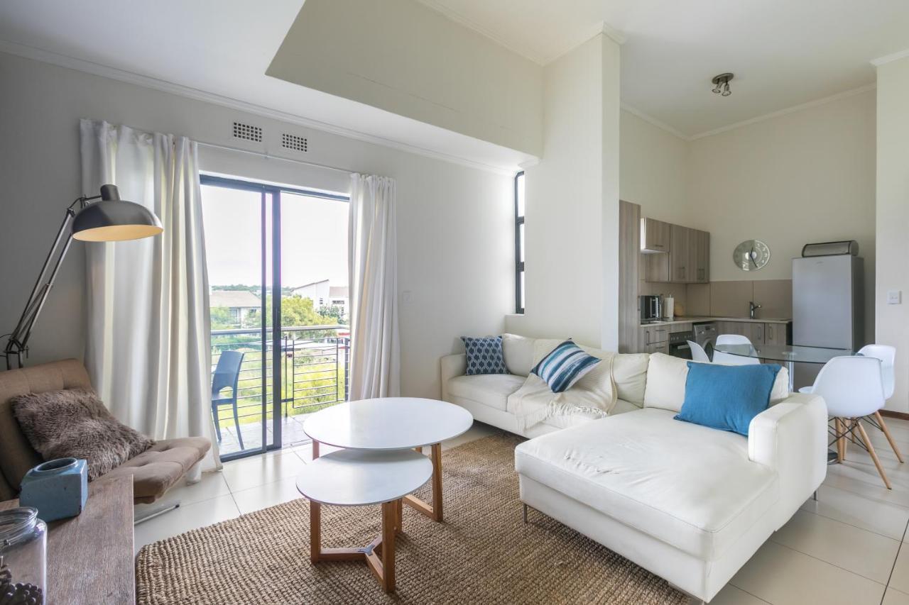 Modern Apartment In A Secure Golf Estate.Wifi Роодепоорт Екстериор снимка